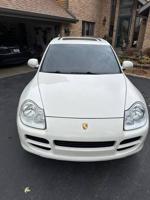 Porsche Cheyenne Hammond - Image 4