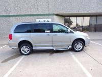 42K MILE DODGE GRAND CARAVAN SXT HANDICAP WHEELCHAIR RAMP VAN Irving, TX - Image 3