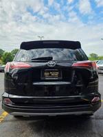 2018 Toyota RAV4 Adventure Downers Grove - Image 6