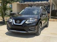 2019 Nissan Rogue FWD SV - Image 2