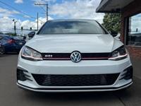 2018 VW Golf GTI SE - 6 Speed Manual - Turbo - LEATHER Heated Seats! @ M&M Auto Sales, we specialize in quality European vehicles - Image 9