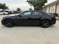 2021 Chrysler 300 300S RWD - Image 5