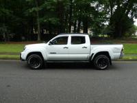 2010 Toyota Tacoma NO DEALER FEES Dawsonville / Cumming - Image 3