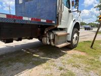 2015 Freightliner M2 106 Flatbed – 8.9L Cummins / Allison Auto / Clean - Image 5