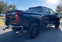 2020 Chevrolet Chevy Silverado 1500 LT 4x4 4dr Crew Cab 5.8 ft. SB + Gator Truck Center of Ocala - Image 4