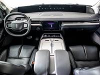 2025 Lincoln Navigator L 4x4 4WD Reserve SUV Call For Today's Market Value - Image 6