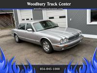 2001 Jaguar XJ-Series Vanden Plas salem ave woodbury nj 08096 - Image 2