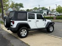 2017 Jeep Wrangler Unlimited Sport 4WD salem ave woodbury nj 08096 - Image 10