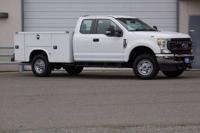 2020 Ford F-250 Utility Truck 4x4 Gas V8 F 250 F250 7k miles Tow hitch RAINIERTRUCK.COM - Image 4