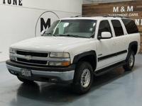 2001 Chevrolet Chevy Suburban 2500 LT 4X4 6.0L V8 / Leather /NEW TIRES/ZERO RUST + MM Investment Cars-Gladstone / WE SHIP NATIONWIDE