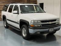 2001 Chevrolet Chevy Suburban 2500 LT 4X4 6.0L V8 / Leather /NEW TIRES/ZERO RUST + MM Investment Cars-Gladstone / WE SHIP NATIONWIDE - Image 3