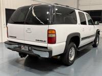 2001 Chevrolet Chevy Suburban 2500 LT 4X4 6.0L V8 / Leather /NEW TIRES/ZERO RUST + MM Investment Cars-Gladstone / WE SHIP NATIONWIDE - Image 8