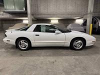 PONTIAC FIREBIRD FORMULA V8 LOW MILES NICE SEATTLE - Image 4