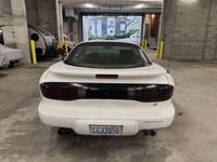PONTIAC FIREBIRD FORMULA V8 LOW MILES NICE SEATTLE - Image 9