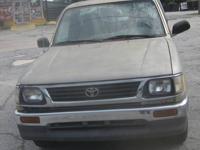 1995 TOYOTA TACOMA TRUCK WITH AUTOMATIC TRANSMISSION Near Atlanta Airport