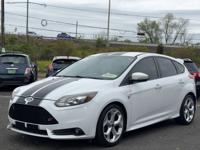 2014 FORD FOCUS ST MANUAL SHARP CLEAN CARFAX RUNS STRONG WE FINANCE FEASTERVILLE - Image 3
