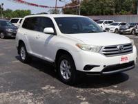 2013 Toyota Highlander FWD 4dr I4 (Natl) _Toyota_ _Highlander_ _Sedan_ - Image 5
