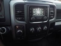 2017 Ram 1500 Express 4x4 4dr Crew Cab 5.5 ft. SB Pickup East Brunswick, NJ - Image 10