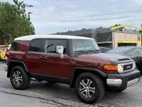 2008 Toyota FJ Cruiser 4x2 Base 4dr SUV CRYSTAL AUTO SALES INC ~ 2204 Nolensville Pike NASHVILLE - Image 4