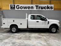 2019 Ford F250 XL Extended Cab 4wd Utility Bed Mid TN - Image 4