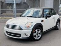 2011 Mini Cooper 2 Dr 6 Speed Manual Clean Car Fax 90.500 Miles Brooklyn - Image 3