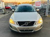 2012 Volvo xc60 AWD T6 Brooklyn - Image 6
