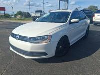 2012 VOLKSWAGEN JETTA WAUKEGAN, ILLINOIS - Image 2