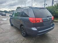 2008 TOYOTA SIENNA WAUKEGAN, ILLINOIS - Image 8