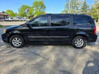 2009 CHRYSLER TOWN AND COUNTRY ZION ILLINOIS - Image 6
