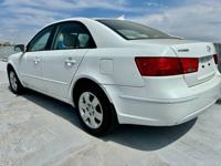 2010 HYUNDAI SONATA NEW CAR DEALER TRADE LESS THAN !!! STAMFORD - Image 4