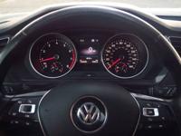 2018 Volkswagen Tiguan 2.0T SEL 4 Motion AWD 4dr SUV East Brunswick, NJ - Image 10