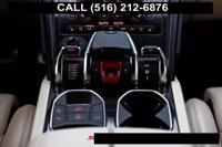 2022 Lamborghini URUS Sport Utility 4D SUV Bayside - Image 7