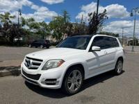 2015 Mercedes-Benz GLK-Class · GLK 350 4MATIC Sport Utility 4D Oceanside - Image 2