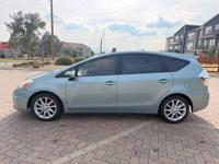 2014 Toyota Prius V - Image 3