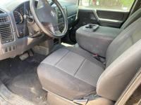 2009 Nissan Titan XE 4x4 King Cab Short Bed 4dr 200000 Miles Wheat Ridge - Image 5