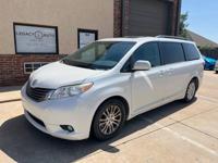 2015 Toyota Sienna XLE 8-Passenger 4D Edmond @ Legacy Auto - Image 2