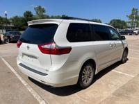 2015 Toyota Sienna XLE 8-Passenger 4D Edmond @ Legacy Auto - Image 7