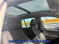 2016 Volkswagen Tiguan 4MOTION SE SUV Jamaica - Image 9