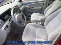 2005 Toyota Corolla LE Sedan Jamaica - Image 10