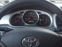 2005 Toyota Highlander Limited AWD 4dr SUV w/3rd Row East Brunswick, NJ - Image 9