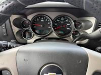 2011 CHEVROLET SILVERADO !! WE FINANCE! WE DELIVER! 5.3L V8! FEASTERVILLE - Image 7