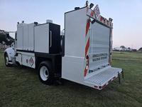 2016 Peterbilt 337 Lube Fuel Service Maintaner Maintenance Truck Non C - Image 9