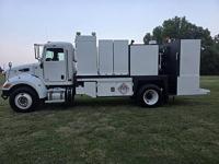 2016 Peterbilt 337 Lube Fuel Service Maintaner Maintenance Truck Non C - Image 10