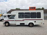 NON CDL 2010 Ford E-350 Shuttle Bus Kansas City - Image 9