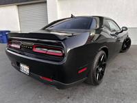 2015 Dodge Challenger R/T Scat Pack + FINANCING AVAILABLE!!! - Image 9
