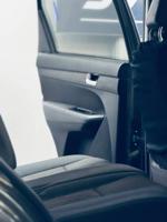 2011 Kia Sorento - Spacious and Affordable ~ Only 109K Miles! New Tires! - Image 7