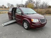 2009 Chrysler Town & Country Limited HANDICAP VAN! 4.0L 60K Philadelphia - Image 2