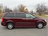 2009 Chrysler Town & Country Limited HANDICAP VAN! 4.0L 60K Philadelphia - Image 5