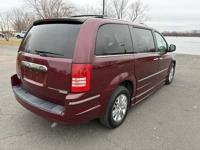 2009 Chrysler Town & Country Limited HANDICAP VAN! 4.0L 60K Philadelphia - Image 6