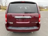 2009 Chrysler Town & Country Limited HANDICAP VAN! 4.0L 60K Philadelphia - Image 7